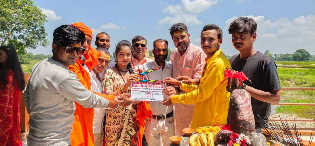 गायक सिनु मिश्रा की फ़िल्म "पिया लागी लगन बस तेरे नाम की" का हुआ मुहूर्त 57 1660904682414746 01