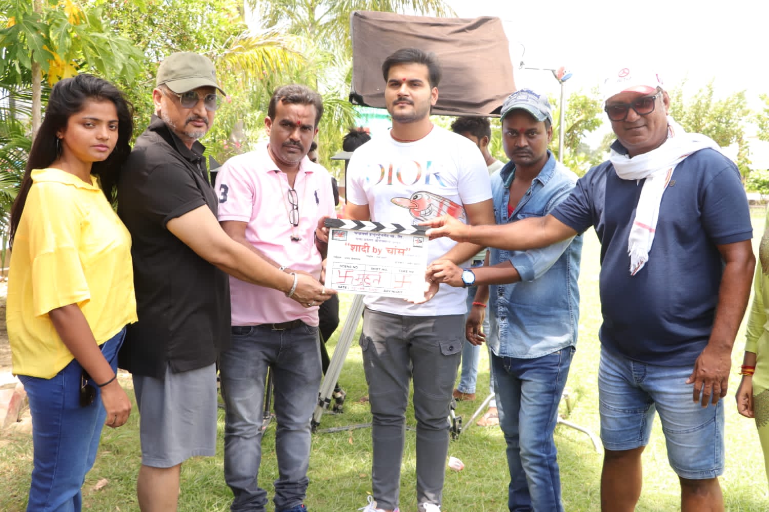 अरविन्द अकेला कल्लू की फिल्म 'शादी बाय चांस' की शूटिंग लखनऊ में हुई शुरू 57 अरविन्द अकेला कल्लू की फिल्म 'शादी बाय चांस' की शूटिंग लखनऊ में हुई शुरू