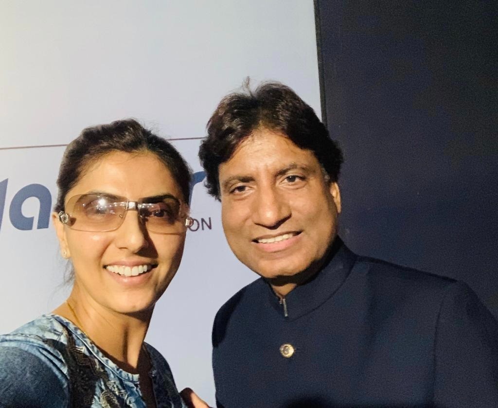 Raju Srivasta : अभिनेत्री ज्योति सक्सेना कहती हैं, "हमेशा हम सभी को हँसाने वाला आज सभी को रुला कर चला गया 57 Raju Srivasta : अभिनेत्री ज्योति सक्सेना कहती हैं, "हमेशा हम सभी को हँसाने वाला आज सभी को रुला कर चला गया