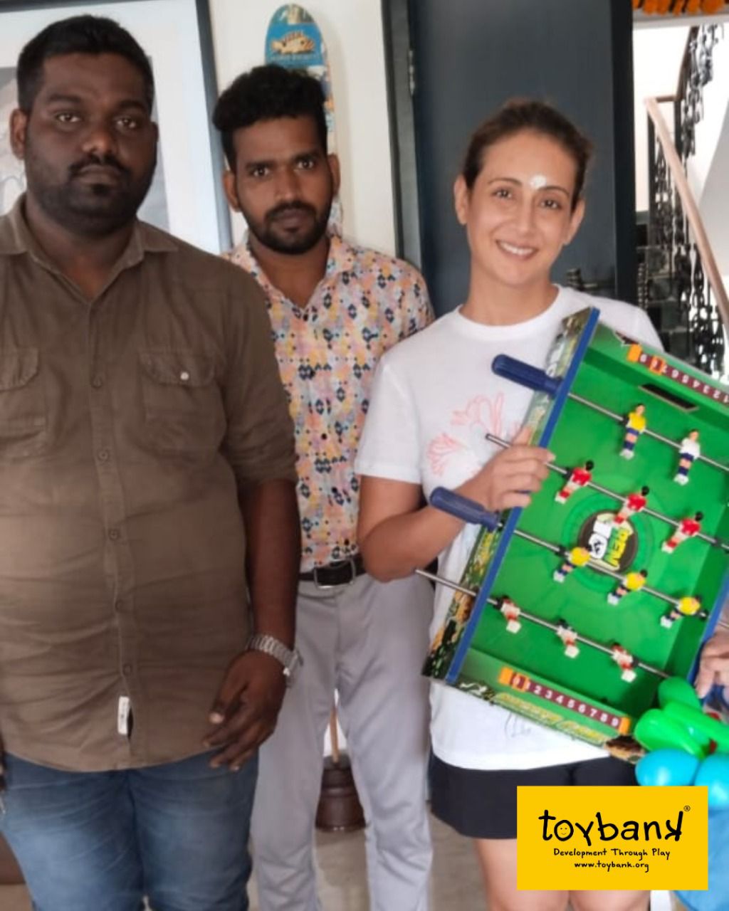 प्रीति झंगियानी ने टॉयबैंक को खिलौने दान किए और दूसरों से भी ऐसा करने का आग्रह किया 57 WhatsApp Image 2022 10 21 at 1.17.45 PM