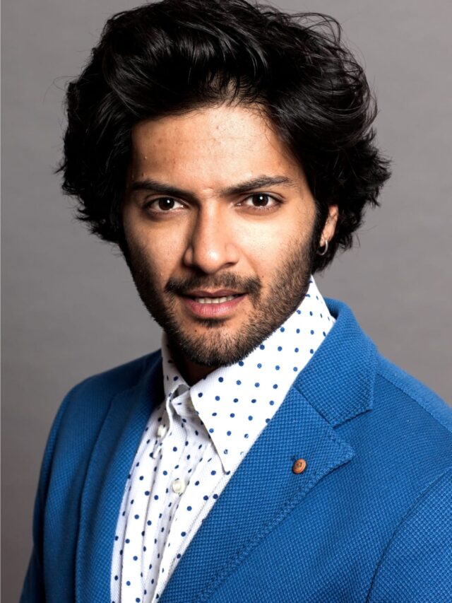 अली फज़ल ने उनकी हॉलीवुड फिल्म कंधार में अपनी भूमिका के लिए डर्ट बाइकिंग सीखी 57 अली फज़ल ने उनकी हॉलीवुड फिल्म कंधार में अपनी भूमिका के लिए डर्ट बाइकिंग सीखी