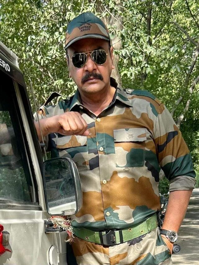 खेसारी लाल के साथ रँग दे बसंती के रंग में रंगे अभिनेता राज प्रेमी फौजी के किरदार मे 57 खेसारी लाल के साथ रँग दे बसंती के रंग में रंगे अभिनेता राज प्रेमी फौजी के किरदार मे