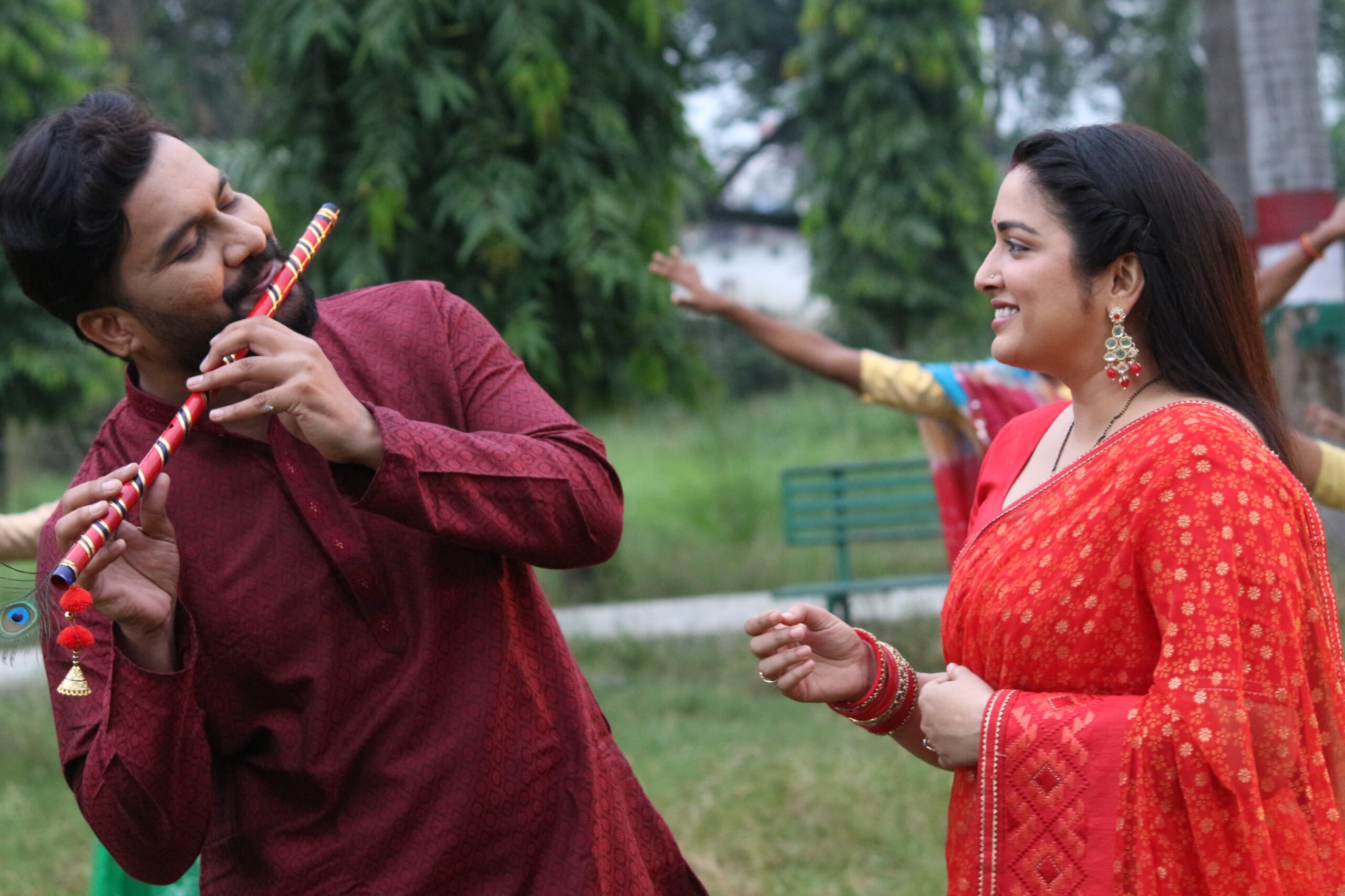 भोजपुरी फ़िल्म मातृदेवो भवः के निर्देशक का दावा - फ़िल्म 100 करोड़ी क्लब में शामिल होगी .! 57 WhatsApp Image 2024 11 19 at 16.42.03 scaled